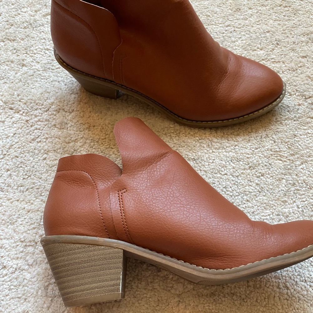 Universal thread booties - Picture 2 of 3